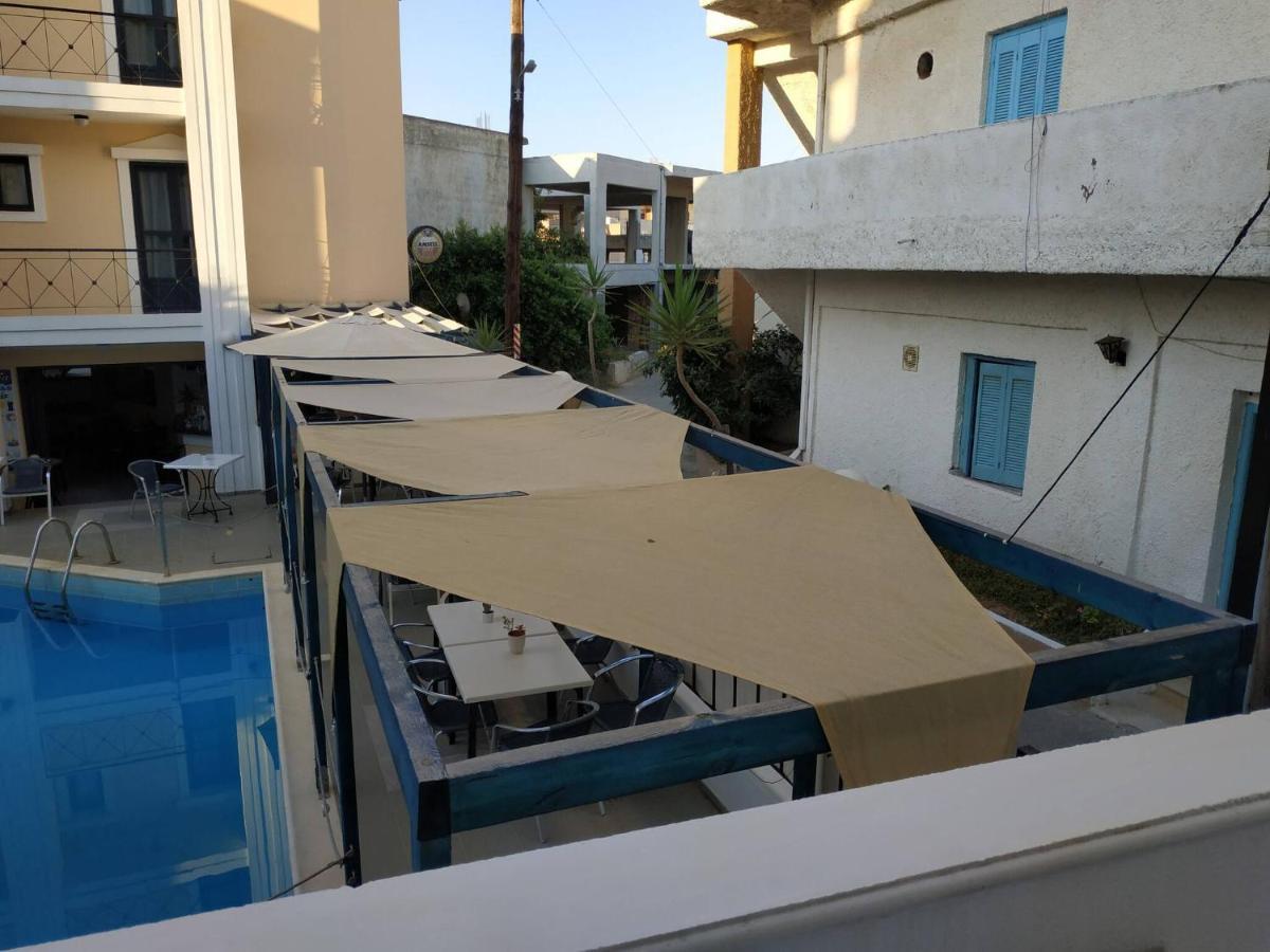Apartment Small For 3 Pers 70meters From The
