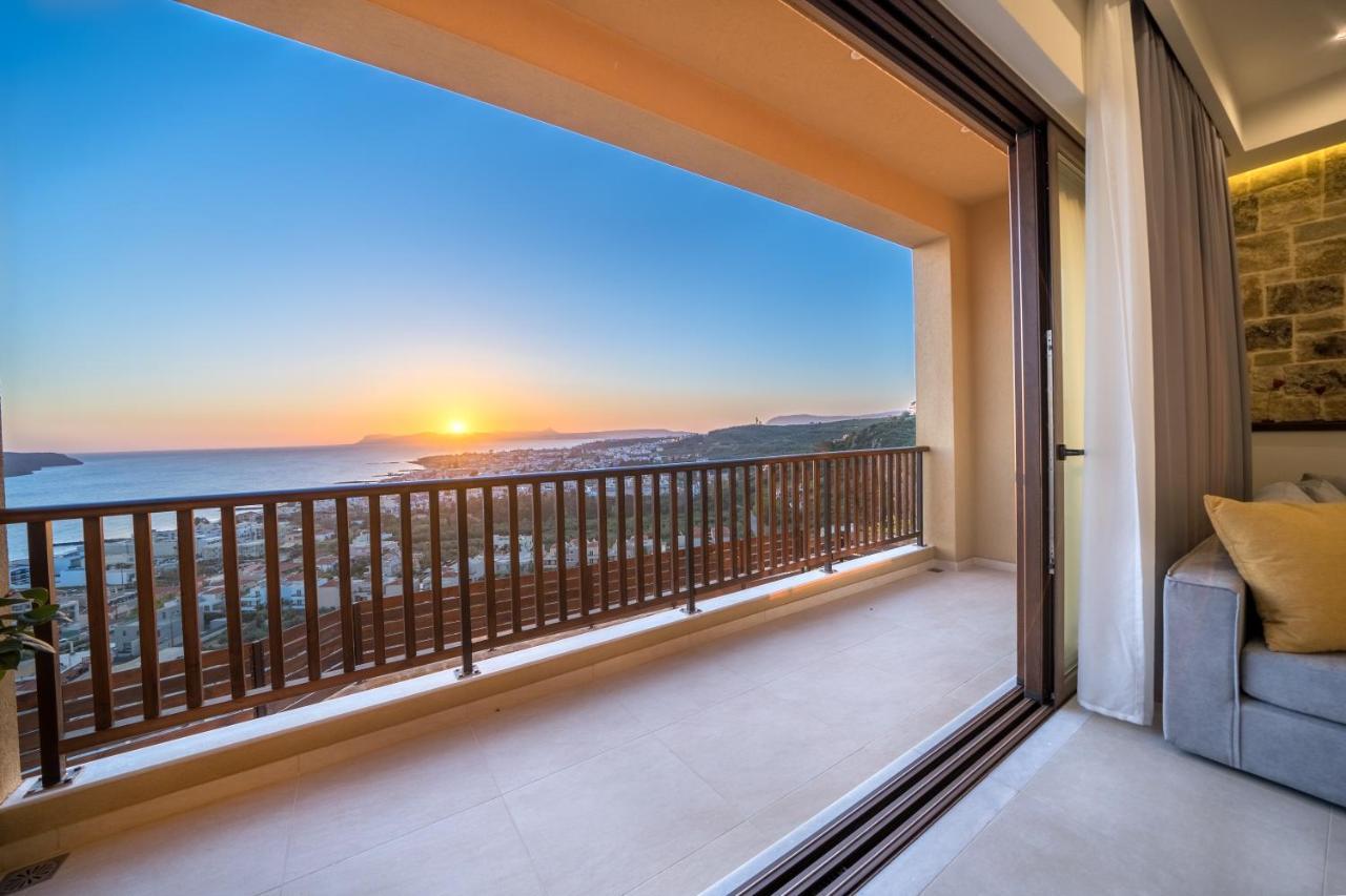 Golden View Luxury
