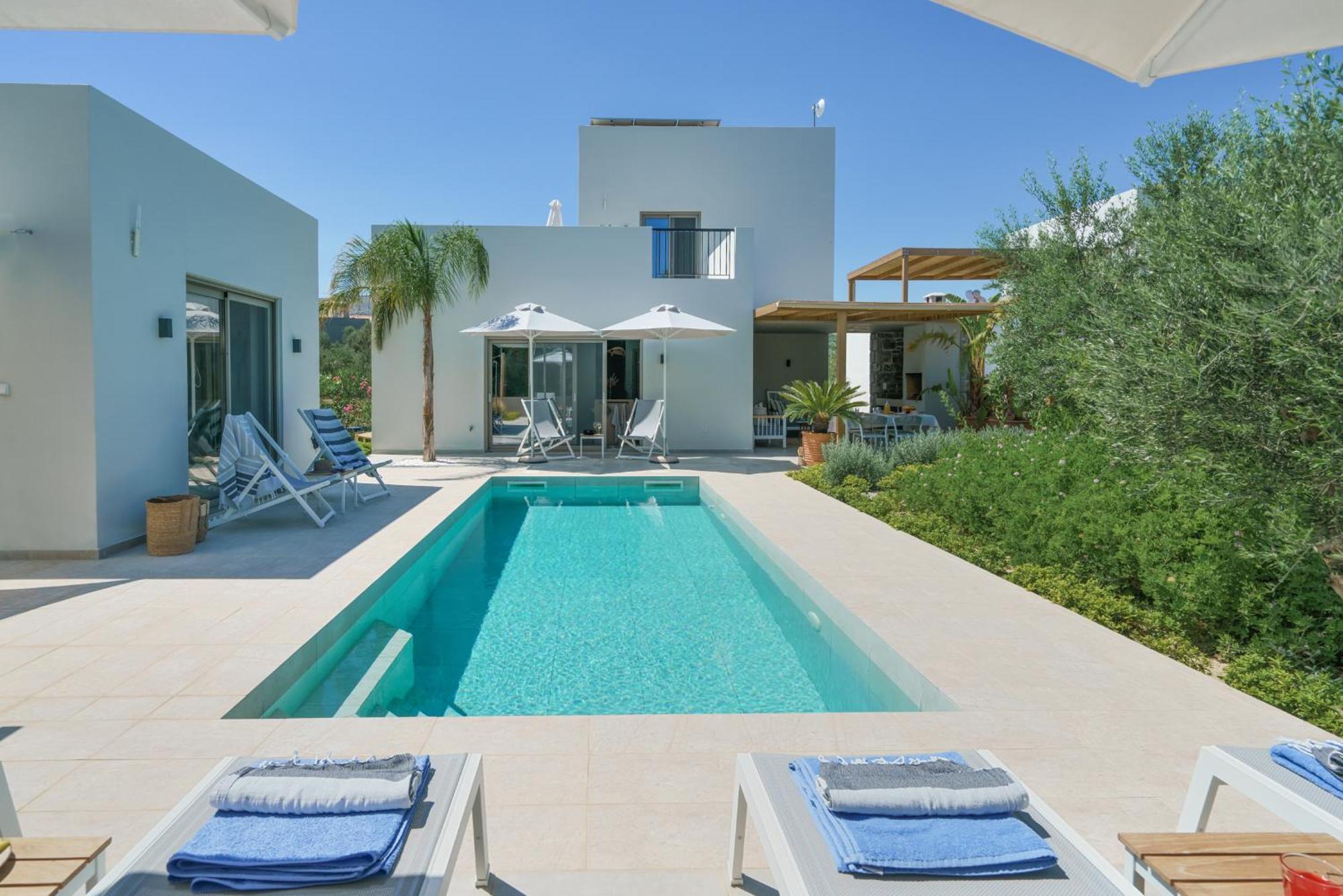 New Stylish Tessera With Private Pool And Bbq Villa *