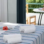 Hiona Seaside