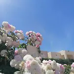 Mariliana Hotel