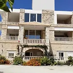 Aristodimos Luxury Suite