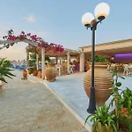 Golden Bay Hotel Apartments