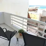 Korona Beach Apartments-Sea View Suite