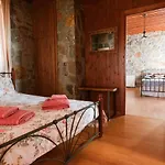 Rustic Stone Home, Milopotamos, Rethymno