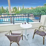 Dionysos Apartments & Studios