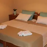 Roidis Apartments