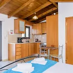 Michalis Studio