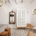Jasmine - A Renovated Stone Building House