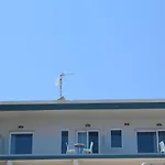 Seaside Palette Suites