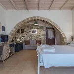 Villa Theta