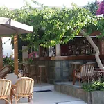 Alexandra Rooms