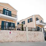 Peonia And Ortansia Villas - Few Steps From The Beach