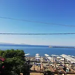 Seaside Rooms - Acrogiali