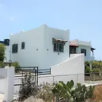 Adonis Villa