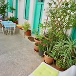 Crete Garden Apartments