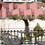 Argyro Studios And Apartments