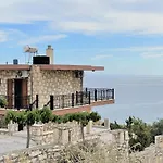 Blue Coast - Seaside Apartment