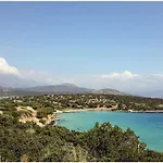 Nadine'S House By The Sea