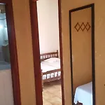 George'S House