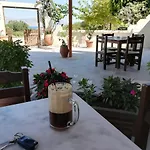 Εξοχική Κατοικία Μεσόστρατο 1