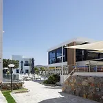 Golden Bay Boutique Hotel & Bungalows