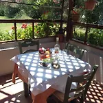 Eleni Apartments