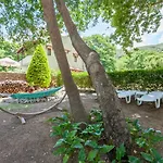Arhontika Villas