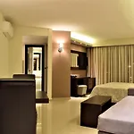 Mike Hotel & Apartments