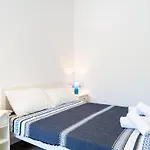 Blue Moon Apartments