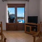 Nireides Villas 'Top Destination'