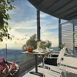 Seli Sea View Apartments And Studios