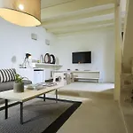 Iridachic Boutique Hotel & Spa