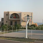 Nanakis Beach Apartments