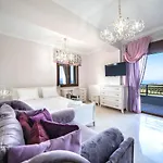 Iremia Luxury Villa With Pool