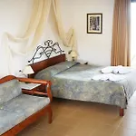 Areti Aparthotel