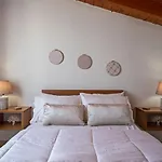 Villa Ellovos With Private Pool
