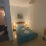Le Chris Central Apartments