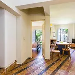 Villa In Episkopi With Garden