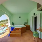 Amazing Cottage In Kavallos Near Lake