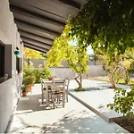 Karteros House 1300Meters From The Beach!