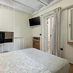 Kom House