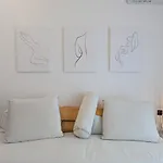 Lux Apt Next To Port & City Center