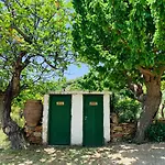 Temenia House