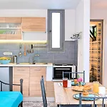 Istron Homes