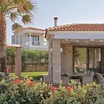 Elena Villa