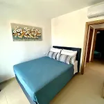 Anna'S Residence
