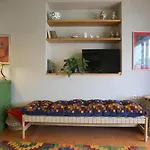 Mom'S Home