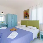 Panmar Apartments
