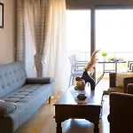 Elli'S Apartment